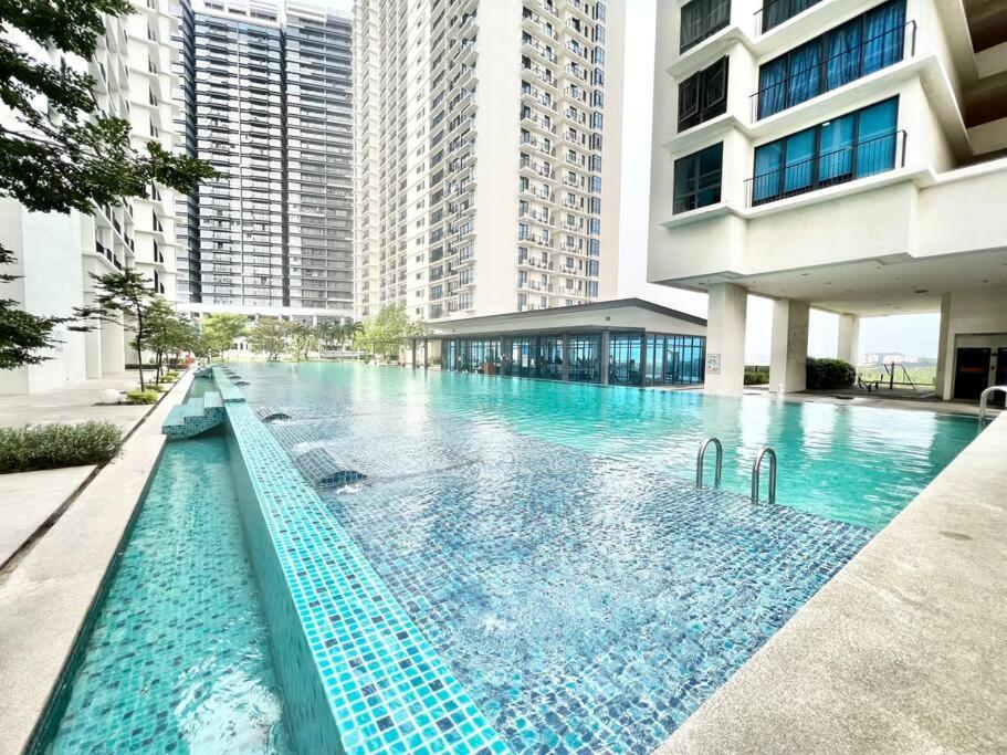 D 1-5Pax Cozy Home Trefoil Setia Alam 3Bed Wifi &Tv Shah Alam Setia City Mall Exteriér fotografie